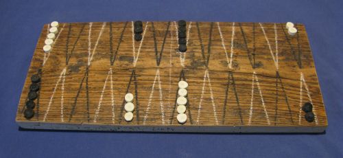 historisches-replikat-mittelalter-brettspiel-tric-trac-backgammon-300-jähriges-holz-kaufen